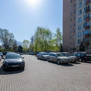 Maklakiewicza 17 - 700m Od Szpitala Mswia - 4km Do Lotniska Chopina - Maly Balkon - Piekny Widok Na Centrum Warszawy , Варшава Польша